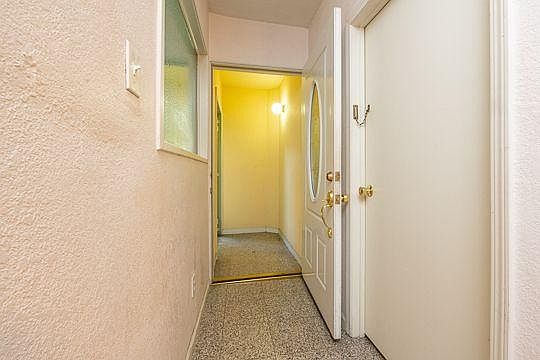 3rd image of 238 27th St
