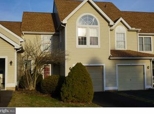 10 Kaylin Cor, Chalfont, PA 18914