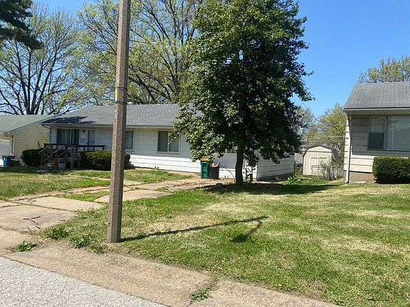 2nd image of 9113 Darnell Pl