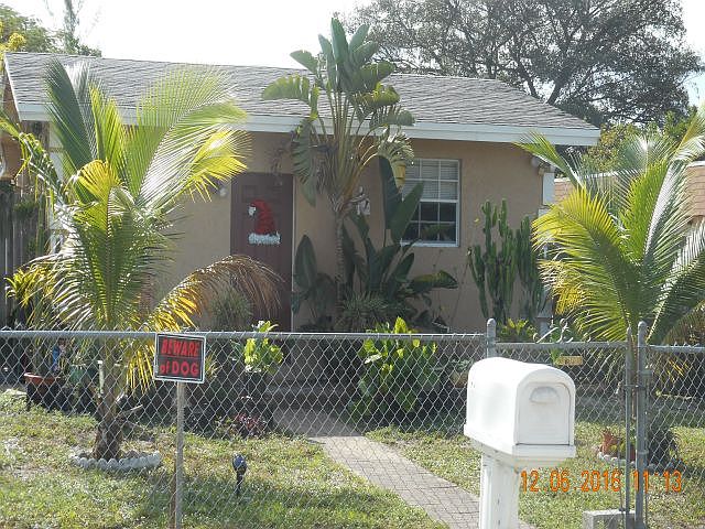1st image of 2732 NW 20th St