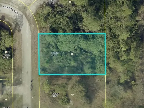567 Aspen Ave S, Lehigh Acres, FL 33974