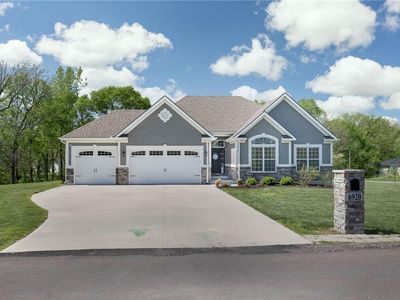6920 SE Ajax Rd, Saint Joseph, MO, 64507