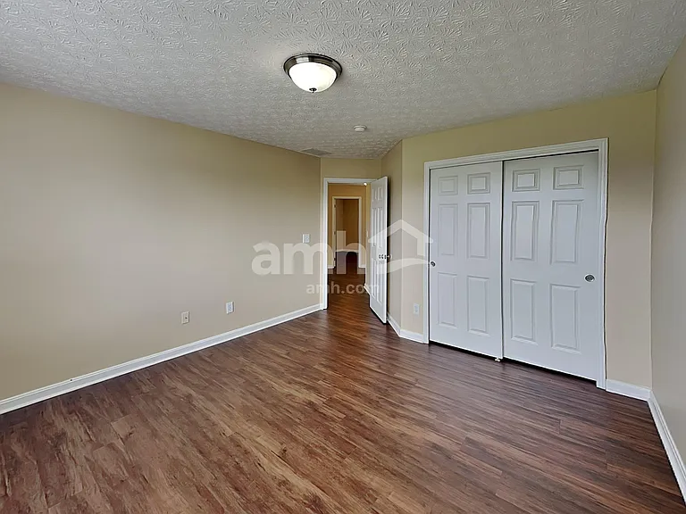 10136 Corona Ln — Photo 24