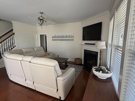 4th image of 4010 Strendal Dr