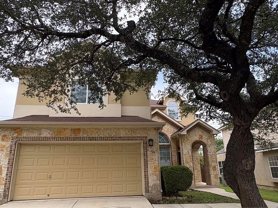 1st image of 21034 Villa Valencia