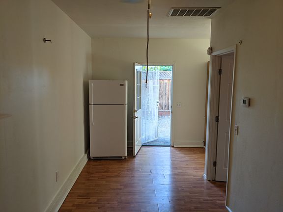 2nd image of 916 Harliss Ave #Adu