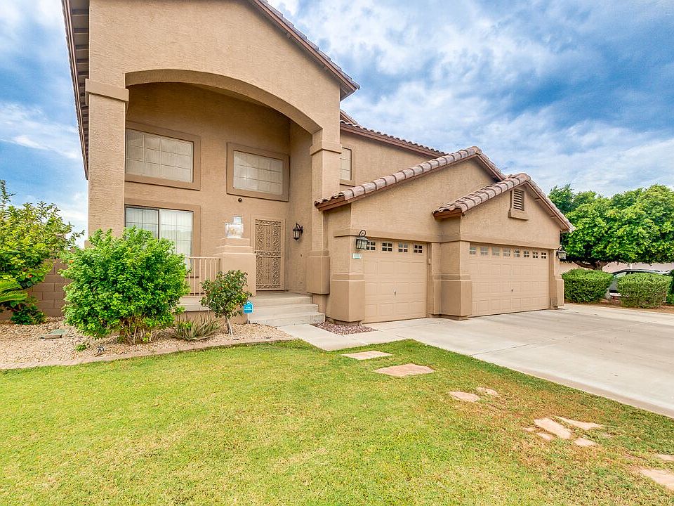 Crystal Gardens Area