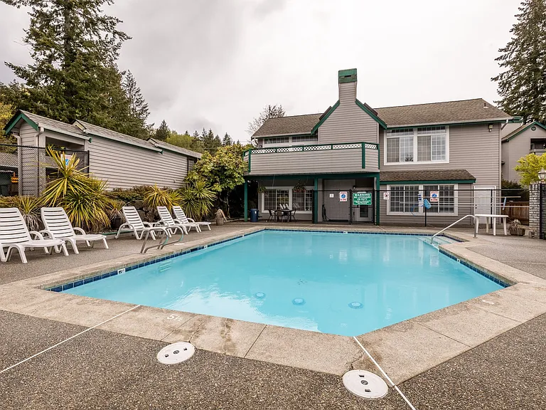 Westridge — Photo 15