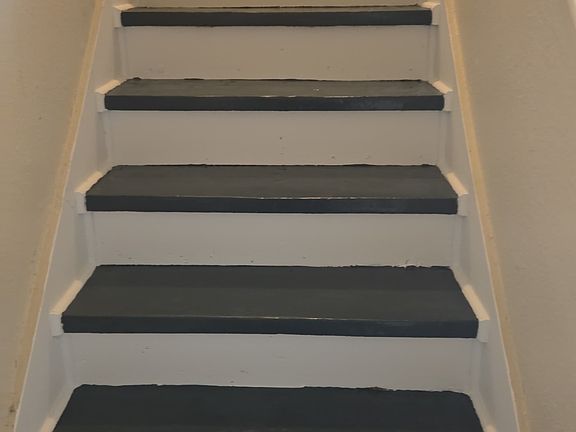 2nd image of 219 Westpark Ct
