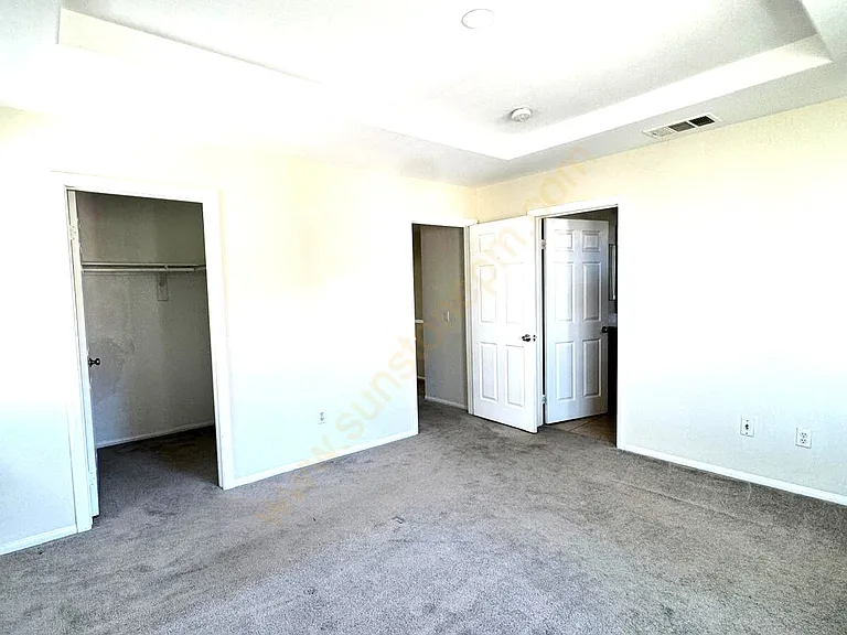 1443 Ledgestone Ln — Photo 17