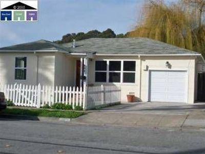 959 Trenton Blvd, San Pablo, CA, 94806