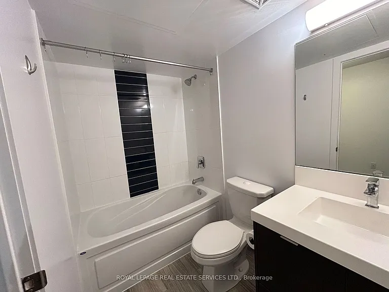 365 Church St #1913 — Photo 11