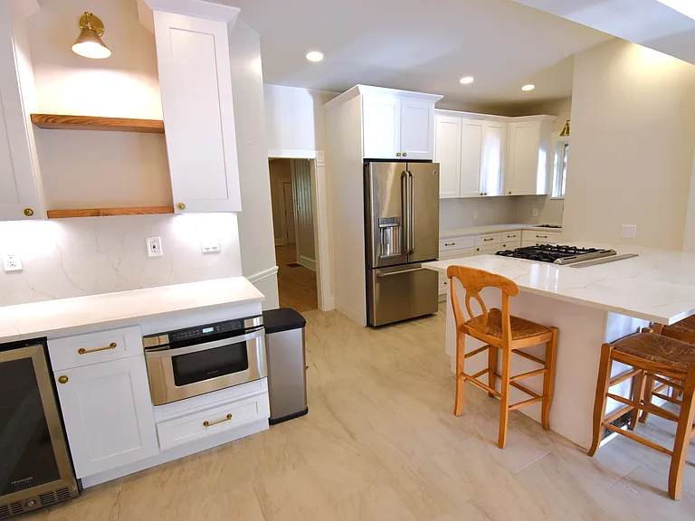 2105 S Fillmore St — Photo 32