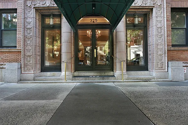 Sold by Corcoran | media 18