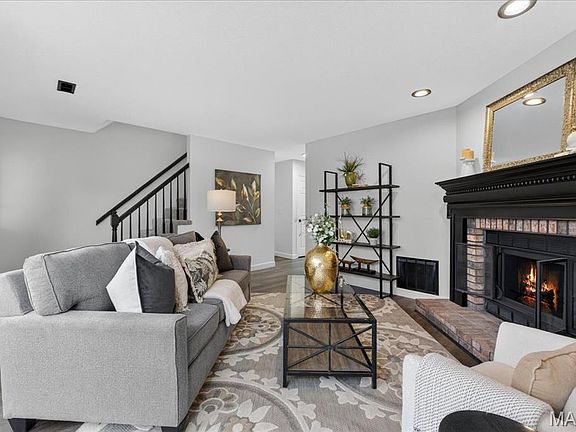 5th image of 43 Trailside Ct #6