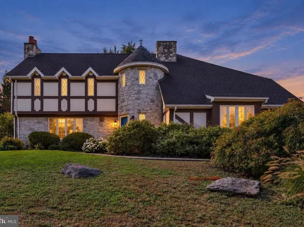 3457 Eagle Dr, Chambersburg, PA 17202