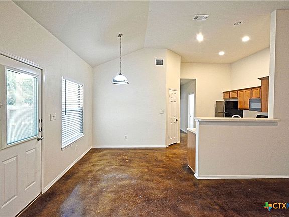 5th image of 240 Anne Louise Dr #A