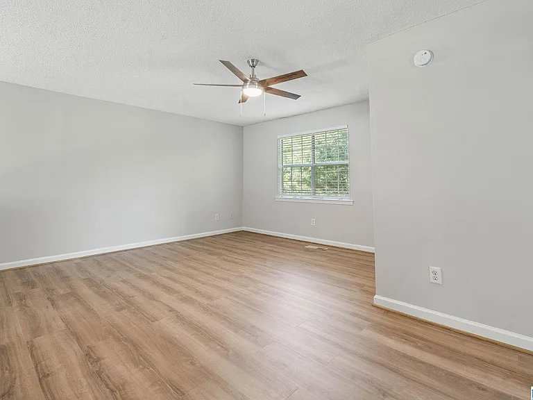205 Brookhollow Dr — Photo 18