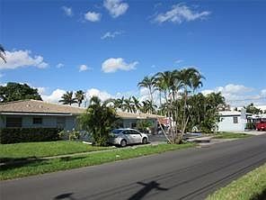 3rd image of 3-50 SE 3rd Ave #3