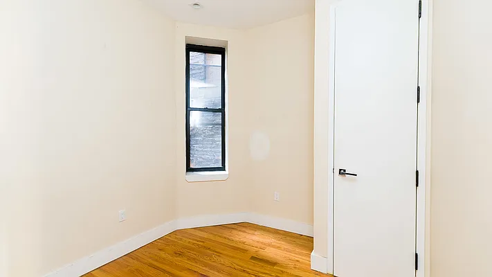 Rented by Nooklyn NYC LLC | media 5