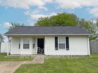 1132 Timothy Ave, Oak Grove, KY 42262