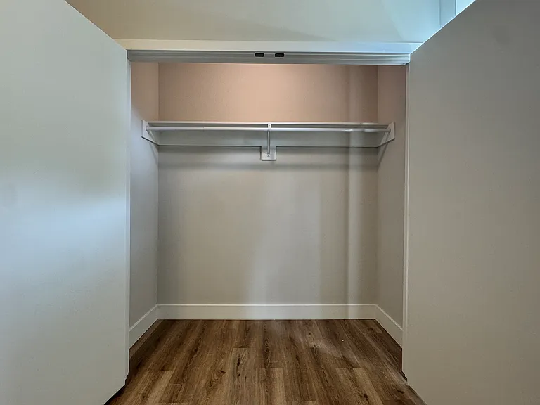 5222-24 Chester Ave #3 — Photo 23