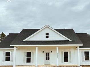 26600 Billy Hinton Rd, Lucedale, MS 39452