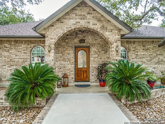 4th image of 2204 Timberhill Dr