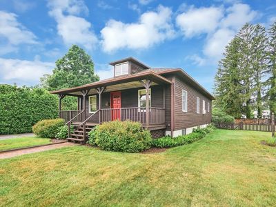 46 Charles St, Three Rivers, MA, 01080