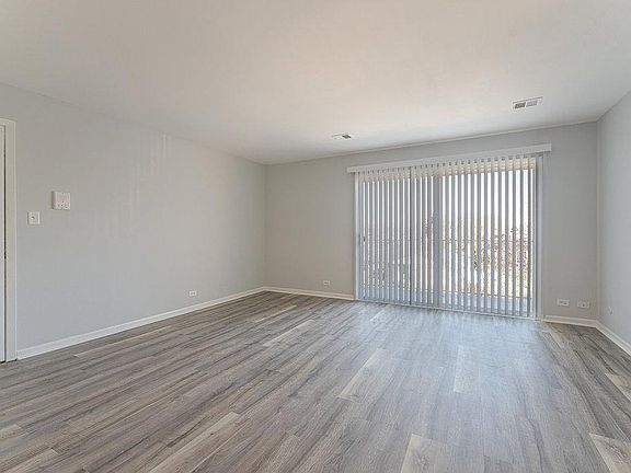 3rd image of 10936 S Kilpatrick Ave #3A