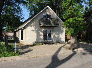 25166 W Lake Shore Dr, Ingleside, IL 60041