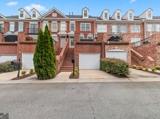 5907 Waters Edge Trl, Roswell, GA 30075