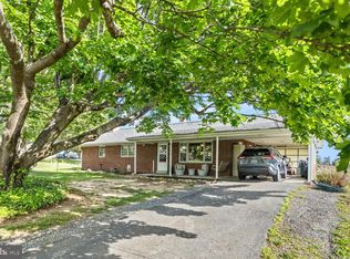 196 Taylortown Rd, Edinburg, VA 22824