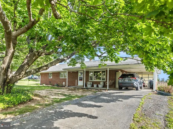 196 Taylortown Rd, Edinburg, VA 22824