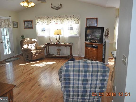 4th image of 11927 Woodland View Dr