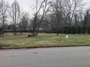 1805 Sherwood Dr, Johnson City, TN 37601