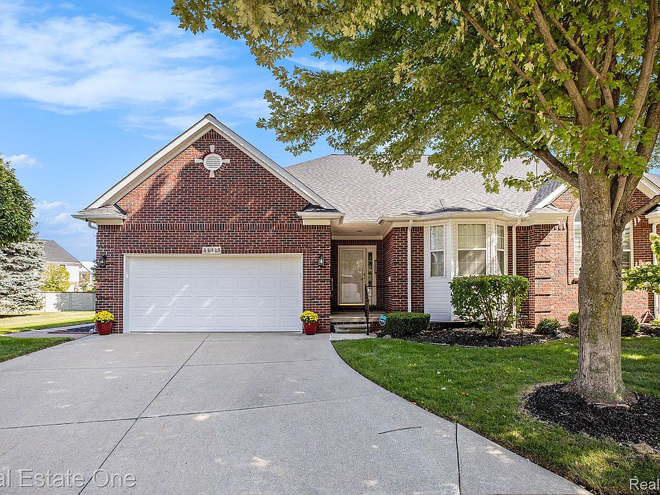 1st image of 44345 Nova Dr