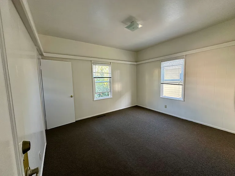 Bedroom 3 (rear of unit)