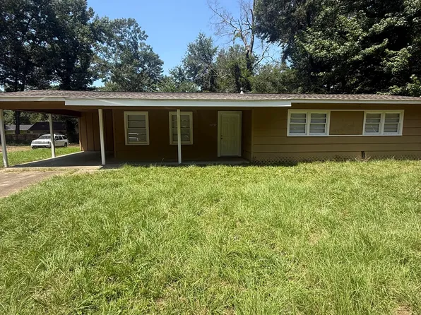 1357 Woody Dr, Jackson, MS 39212