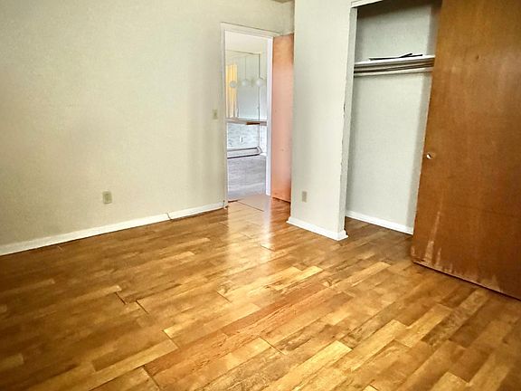 3rd image of 4904 Chalet Dr Unit 601