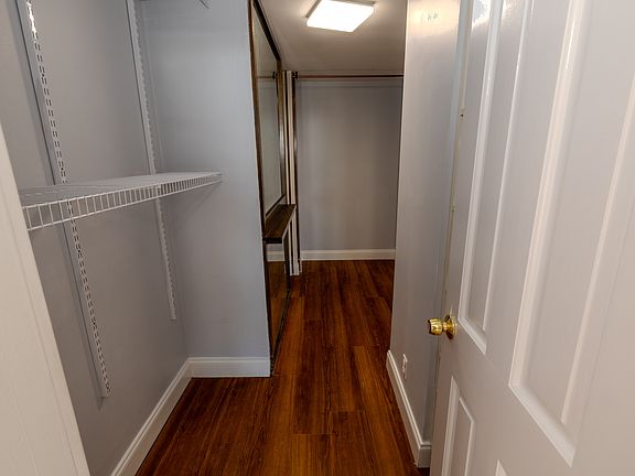 3rd image of 770 Anderson Ave APT 21C