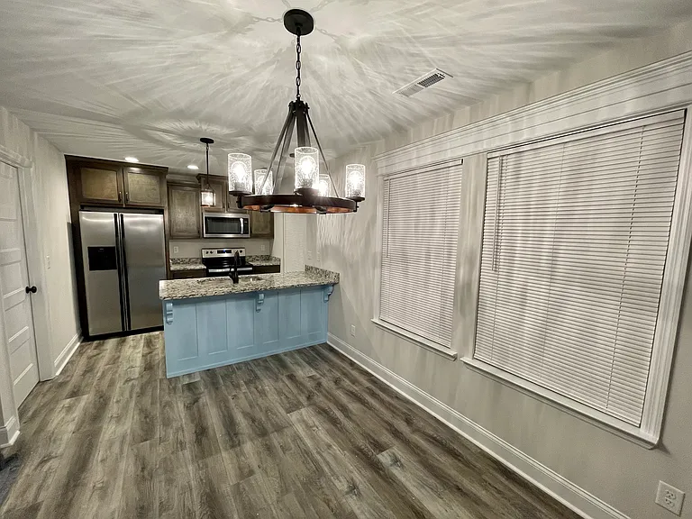 105 Biscayne Blvd — Photo 13