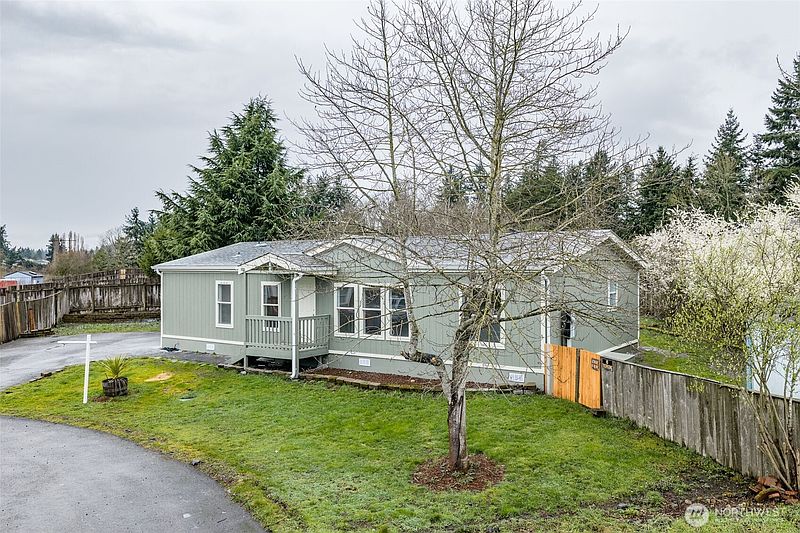 3rd image of 16501 42nd Avenue Ct E