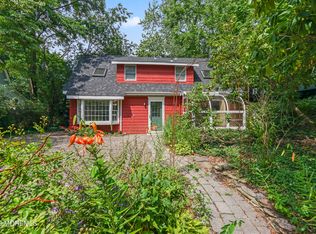 25 Park Ave, Island Heights, NJ 08732