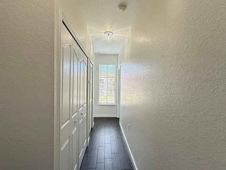 6133 Metrowest Blvd #105 — Photo 42