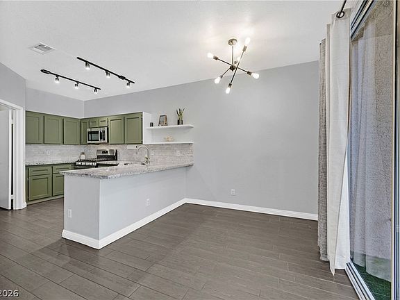 5th image of 251 S Green Valley Pkwy Unit 2012