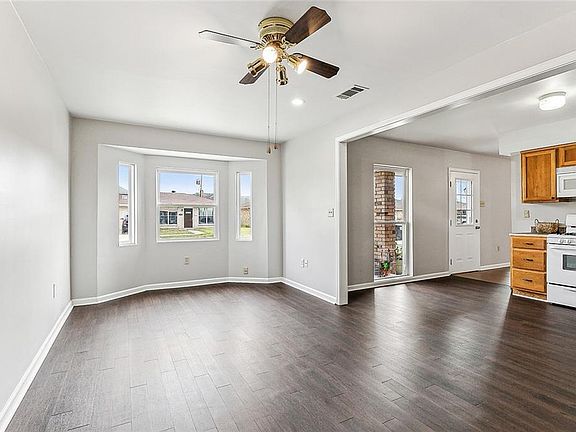 4th image of 3312 Veronica Dr