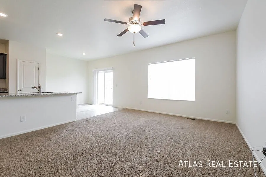 Brand New Home! — Photo 2