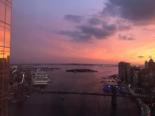 Rented by Gulia Wang, LREB | media 68