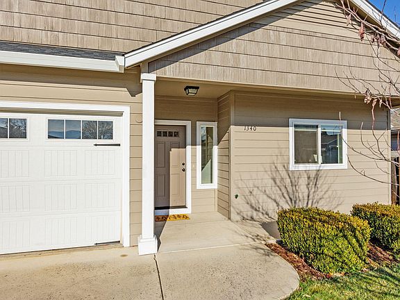 3rd image of 1340 Swayze Ln